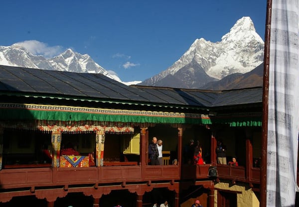 $1,327 Per Person Twin Share for an 11-Day Explore Mt. Everest Tour incl. Accommodation, Breakfast, Guides, Porters, & more
