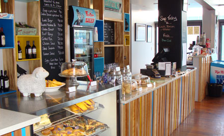 Latitude 41 Classic Kiwi Cafe and Bar
