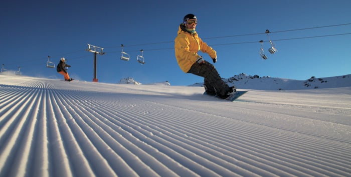 Queenstown Winter Snow Escape