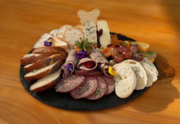 Premium Three-Course Dining Experience at a Waiheke Vineyard - Options for up to Six People Available