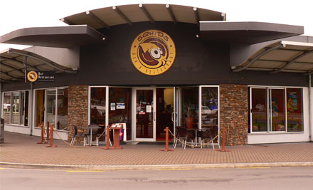 Squids Bar and Restaurant