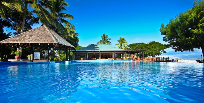 $825 for a Five-Night Fijian Holiday for Two People in a Oceanfront Spa Room incl. Return Airport Transfers, Welcome Drinks, a 30-Minute Massage for Two & More