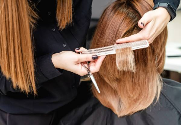EFX Style Cut Makeover Package incl. Style Cut, Shampoo, Conditioning Treatment, Head Massage, Blow Wave Finish