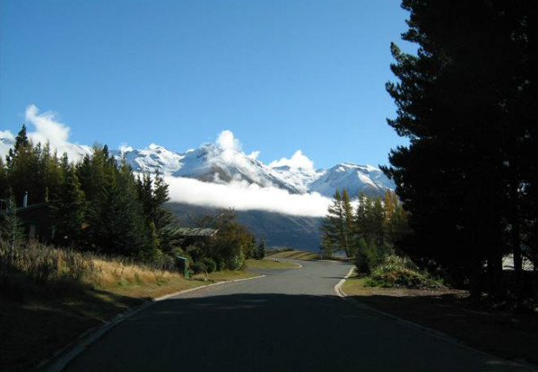 Lake Ohau Log Home