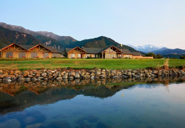 Two-Night Kaikoura Winter Stay for Two in a Superior King Room incl. Daily Breakfast & Unlimited Green Fees
