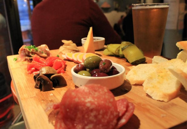 $19 for a Large Farmhouse or Mixed Platter with Two Craft Beers or Wines – Options for up to Eight People Available – Valid Tuesday to Saturday from 4pm (value up to $180)