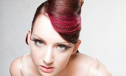 NSpyre Red Hair Lounge