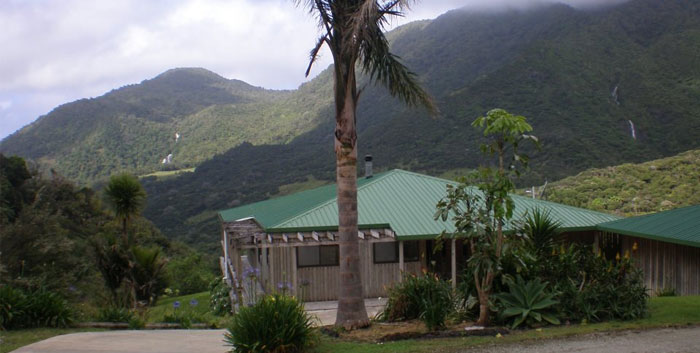 Waiotemarama Falls Lodge - Hokianga