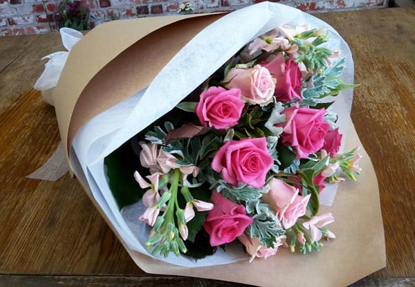 $39 for a Bouquet of 10 Roses
Incl. Delivery to Christchurch Suburbs Only.  Extra Delivery Applies for Outer Areas