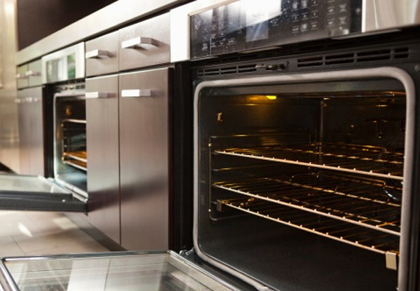Full Oven & Rangehood Clean