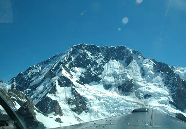 30-Minute Scenic Flight for One Person