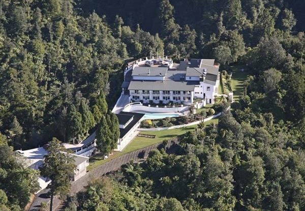 Exclusive Heritage Collection at Waitakere Estate for Two People incl. Helicopter Flight, Accommodation, Meals & Executive Return Road Transfer