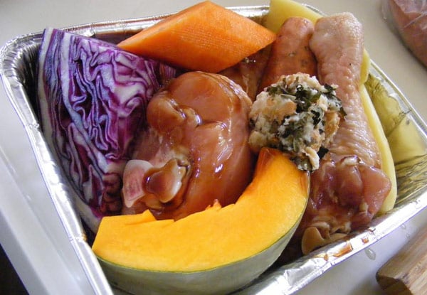 $10 for a Kiwi Kai Hangi including Two Maori Fry Bread – Pre-Order to Collect