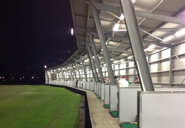 200 Balls & Golf Club Hire for Two People at the Driving Range