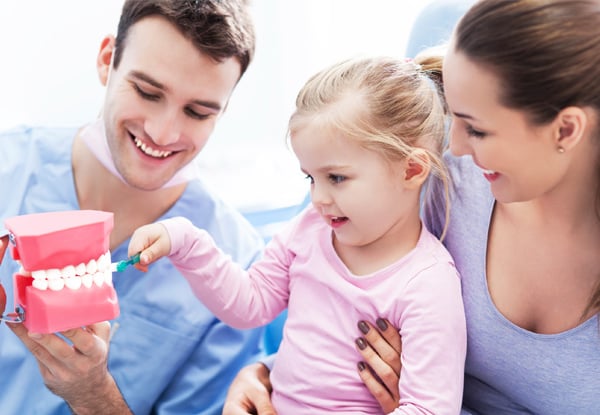 $89 for a Dental Check-Up, Two X-Rays, Professional Clean & a $40 Voucher Off Your Next Treatment (value up to $210)