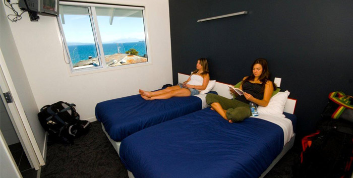 Base Backpackers Taupo, Barbary & Rock 'n' Ropes