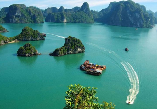 Per-Person, Twin-Share 8-Day North to South Vietnam Package incl. Breakfasts, Accommodation, Transportation, Guided Tours, Domestic Flights, Sightseeing & More - Option for Three, Four & Five Star Accommodation Packages