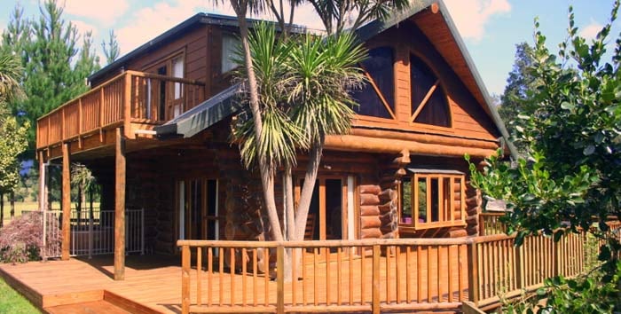 The Log Cabin Waihi