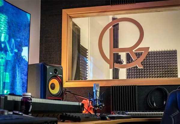 One-Hour of Professional Recording Studio Time incl. Engineer - Options for Two-, Four- or Eight-Hour Sessions