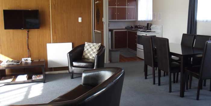 $199 for a Two Nights for Two in a Deluxe Studio Unit / $245 for Two Nights for Two Adults & Two Children in a Family Suite incl. Continental Breakfast (value up to $370)