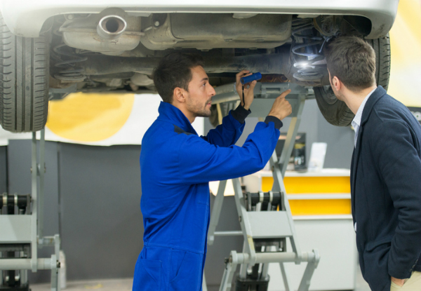 Comprehensive Oil & Oil Filter Change - Option for a Comprehensive Full Service Check incl. Diagnostic Scan, Comprehensive Oil & Oil Filter Change