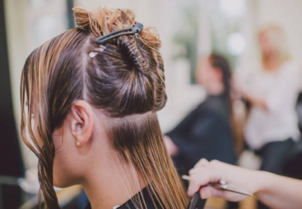 Hair Style Package incl. Style Cut, Hair Treatment & Blow Dry - Option to incl. Half-Head Of Foils or Full-Head Of Foils