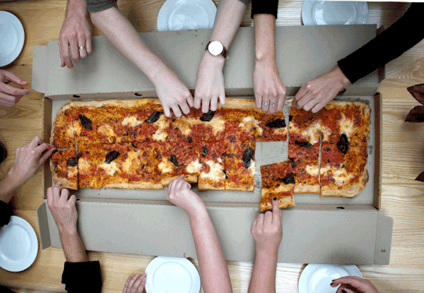 Any Pizza Presto Metre Pizza - Options for up to 15 Pizzas & to incl. One Drink & One Side