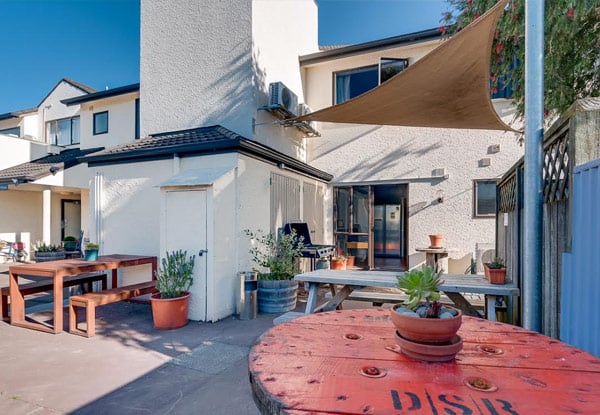 $110 for a Two-Night Deluxe Napier Escape incl. Continental Breakfast, Late Checkout & Wi-Fi or $170 for Three Nights (value up to $333)
