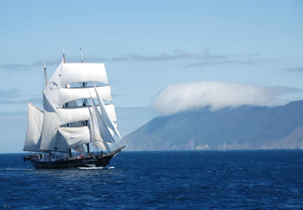 Bay of Islands Full-Day Voyage on the Spirit of New Zealand - Options for Student or Child Available - Departs March 9th 2019