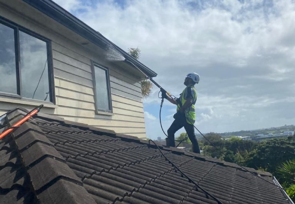 Single-Storey House Maintenance Package - Options for Internal & External Window Clean, Gutter Clean, Full Exterior Chemical House Wash incl. Mould, Moss & Lichen Roof Spray Treatment - Nine Options Available