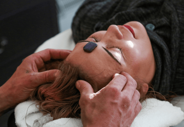 60-Minute Deep Tissue, Relaxation or Mirimiri Massage Treatment – Options for 60-Minute Honohono (Spiritual Healing), Crystal Healing or Past Life Regression
