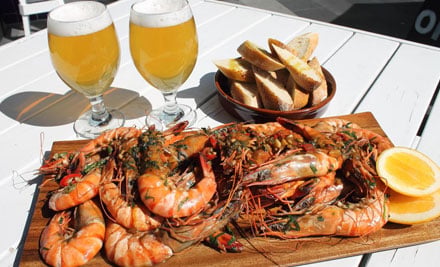 $69 for 1KG of King Prawns in Garlic Butter for Two People incl. Wild Wheat Baguette & a Choice of Glass of Matua Wine or 340ml Estellera Beer (value up to $117)