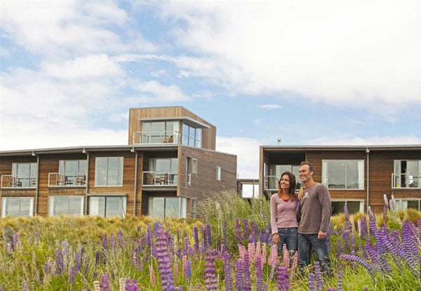 $219 for a One-Night Stay for Two in a One-Bedroom Mountain View Villa incl. WiFi & 2-for-1 Breakfast – Available Sunday - Friday