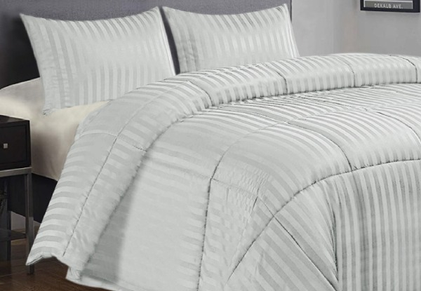 Ramesses Three-Piece Damask Stripe Comforter Set - Three Sizes & 10 Colours Available