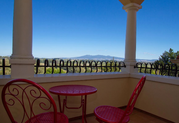 Two-Nights Stay for Two People in the Karaka Room incl. Breakfast & Late Checkout - Options for Honeymoon Suite & Family Room