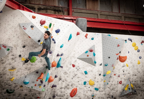 Child, Student or Adult Entry incl. Harness Hire - Three Day Casual Passes Available & Option for and Adult & Child One Month Membership Combo