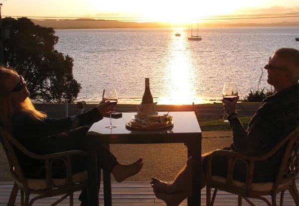 The Fish and Jandal - McLeod Bay