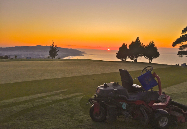 18-Hole Round of Golf - Options for New or Affiliated Members at St Clair Golf Club