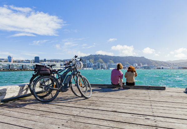 Full-Day Electric Bike Hire with Your Choice of Burger at the Chocolate Fish Cafe - Options for Two People & Bikes Only