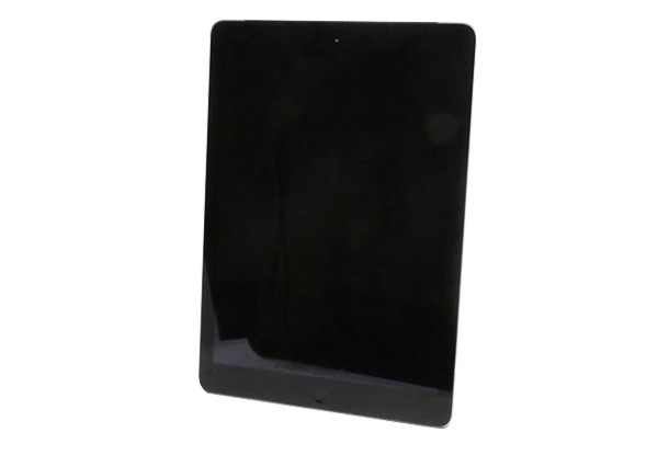 Certified Refurbished iPad Air 4G & Wifi 16GB incl. Charging Cables