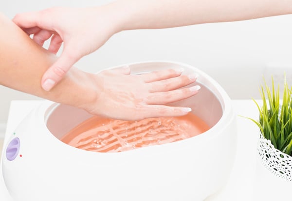 Paraffin Hand Wax Treatment with an Eye Duo
