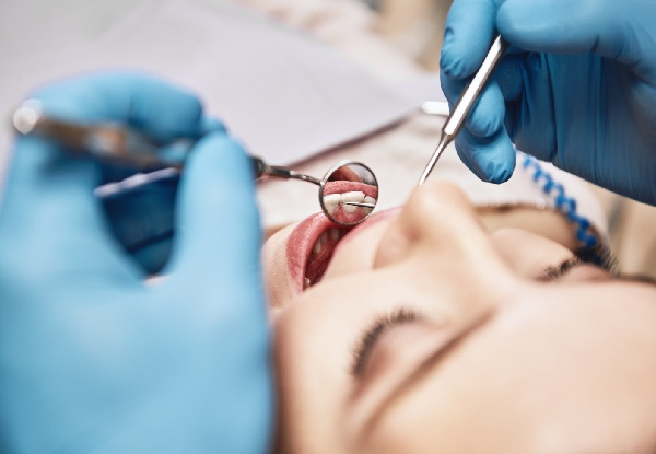 Birkenhead Ave Dental Centre Dental Exam Incl. Two X-Rays, Scale & Polish - Valid at Birkenhead Location