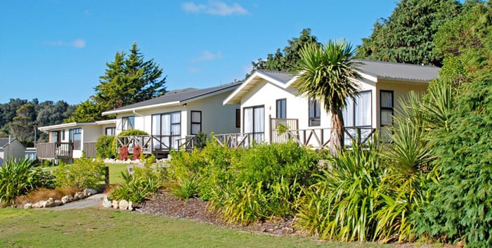 Pohara Beachfront Motel Golden Bay
