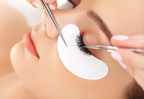 Professional Eyelash Treatment - Option for Eyelash Extensions or Last Lift