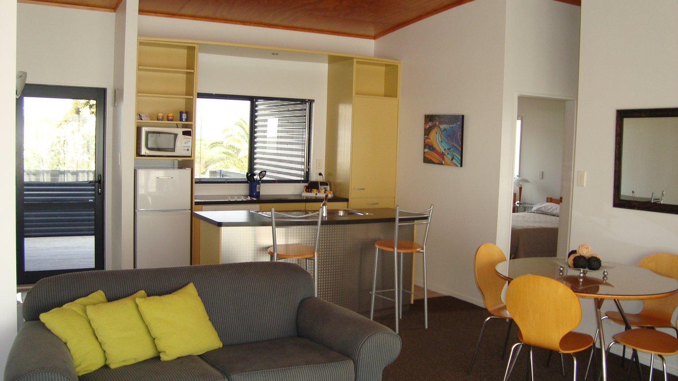 Surf & Sand Apartments - Ohope