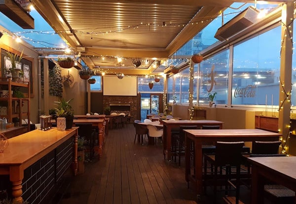 Iguana Street Bar and Restaurant