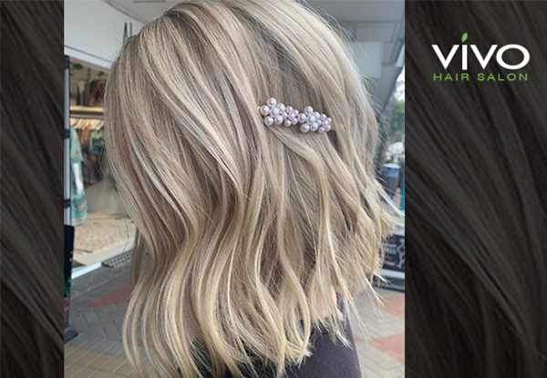 Full Head of Highlights incl. Colour-Lock Treatment, Toner, Shampoo Service, Head Massage, Style Cut & Blow Dry Finish