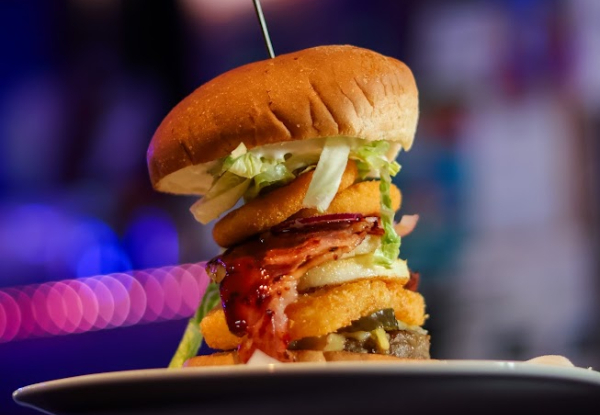 Burger, Beer & Gaming Fun Pass for One