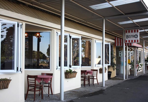 Riccs Bistro
