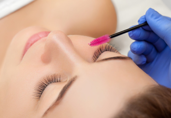 Lash Lift & Tint for One Person